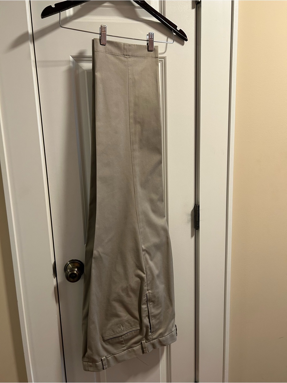 Men's Brooks Brothers lightweight Chinos- Neutral Tan